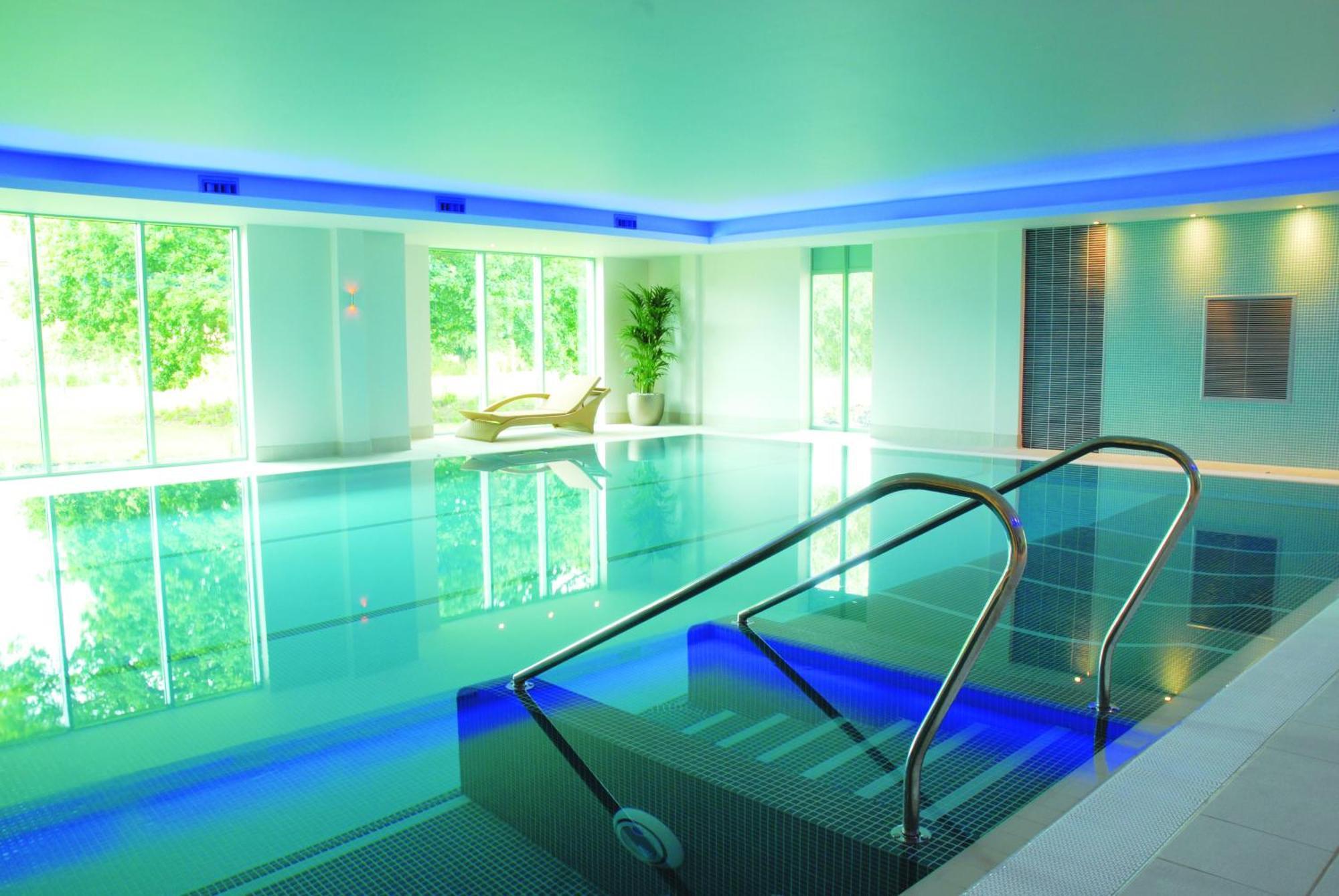 De Vere Cotswold Water Park Apartments Cirencester Luaran gambar